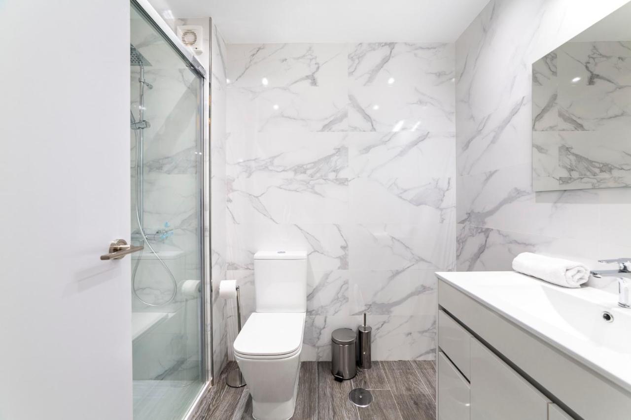 Apartamento Faro 2 โรเกตัสเดมาร์ ภายนอก รูปภาพ