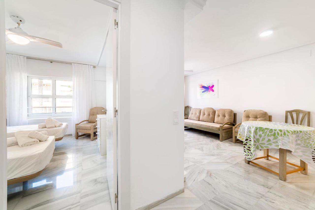 Apartamento Faro 2 โรเกตัสเดมาร์ ภายนอก รูปภาพ